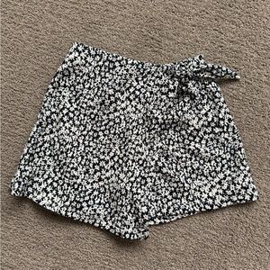 Zara Kids Black and White Floral Skort